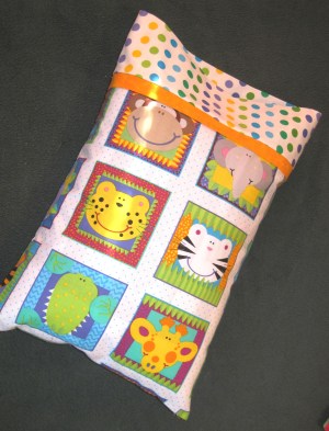 TravelPillow Peek-a-Zoo Travel Pillow